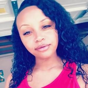 Meet your Posher, Jasmine